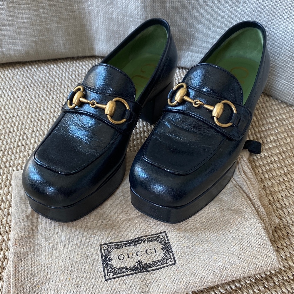 GUCCI Women’s leather Horsebit Loafers